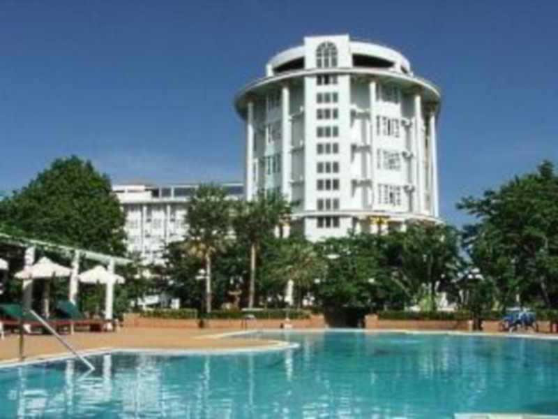 Hermitage Hotel Korat-Sha Nakhon Ratchasima Exterior photo