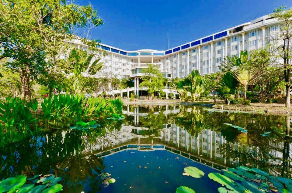 Hermitage Hotel Korat-Sha Nakhon Ratchasima Exterior photo
